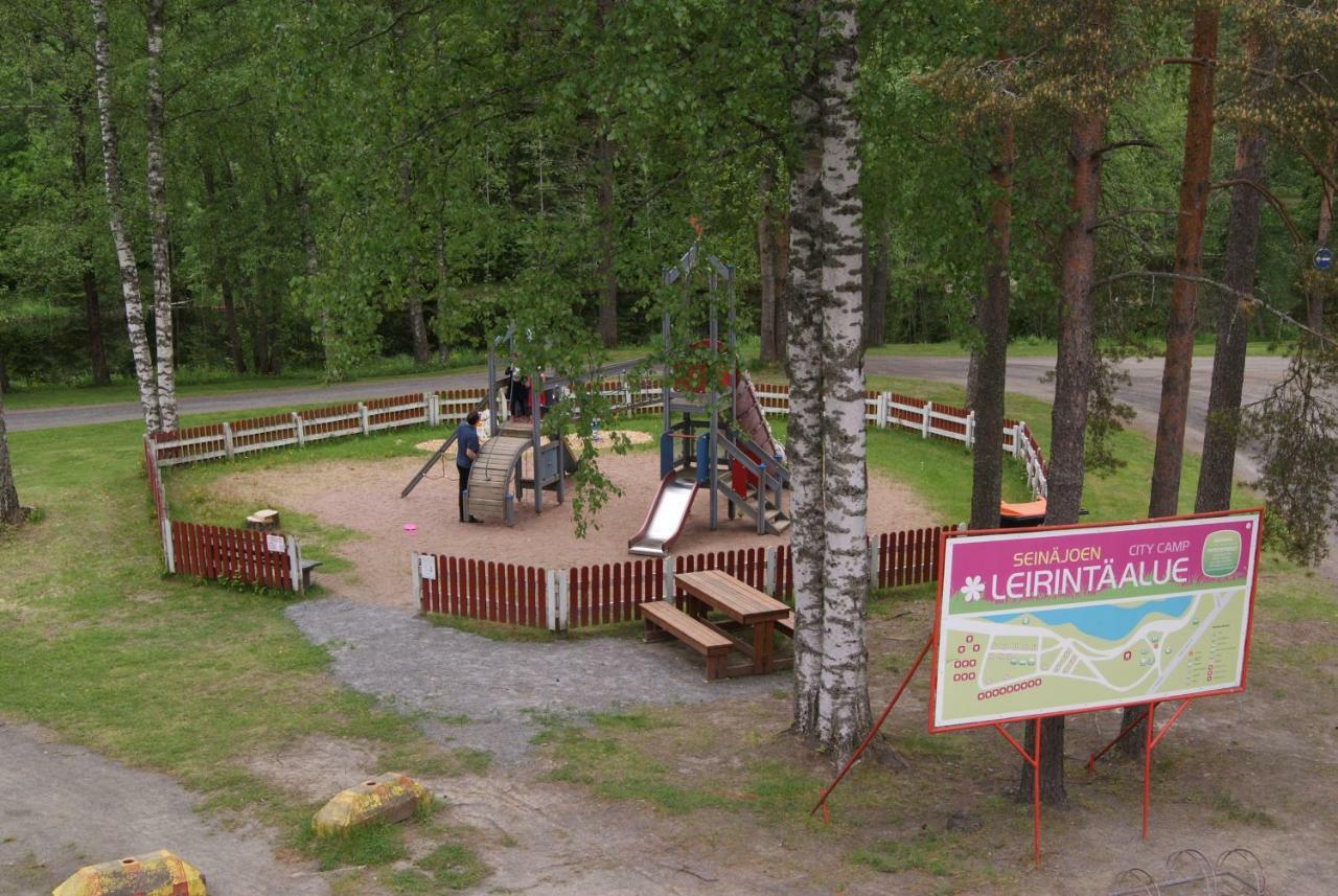 فندق Seinaejoen Leirintaealue Seinäjoki المظهر الخارجي الصورة